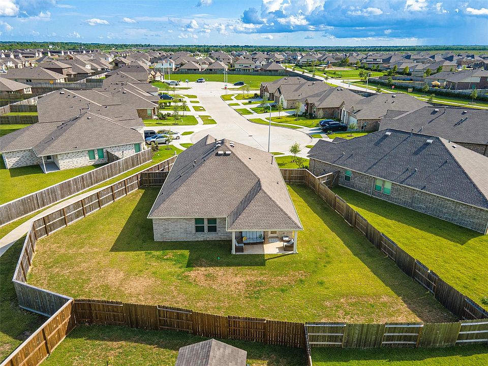 1st image of 2609 Furbeck Ridge Dr