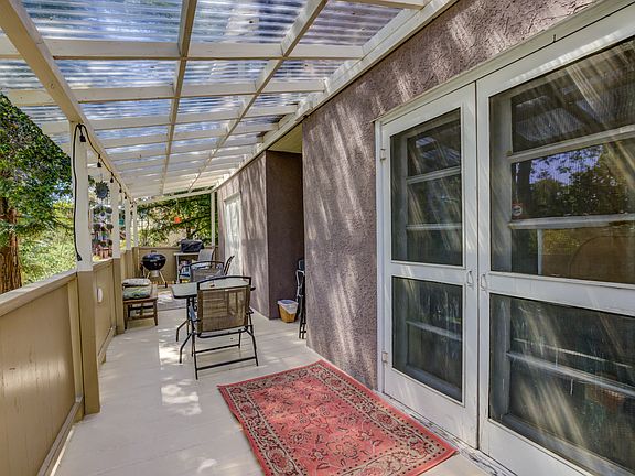 Amazing Patio with hill views
