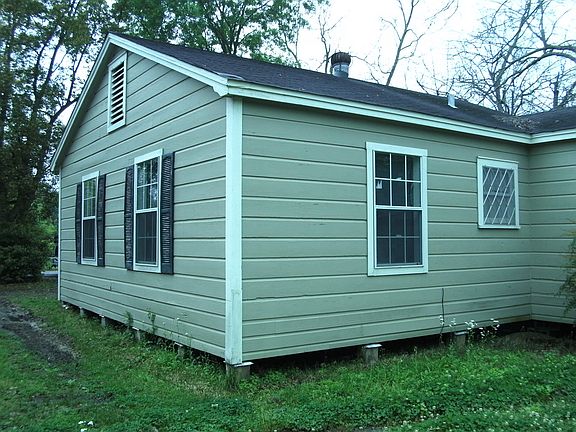 2nd image of 1306 Curtis