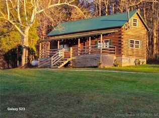 7218 S Locust Grove Rd, Hardinsburg, IN 47125