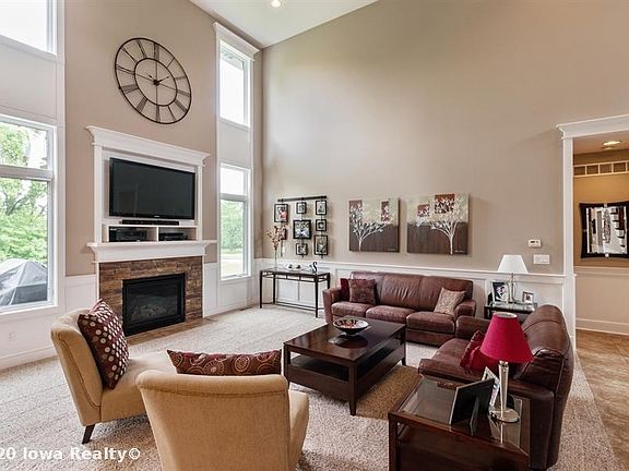 4th image of 6837 NW 87th Ct