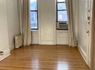 95 N 8th St APT 1, Brooklyn, NY 11249