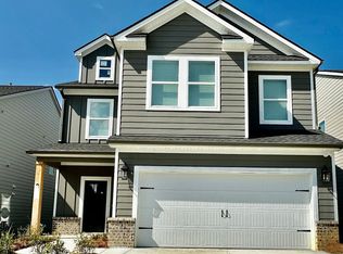 9108 Glimmer Ln, Ooltewah, TN 37363