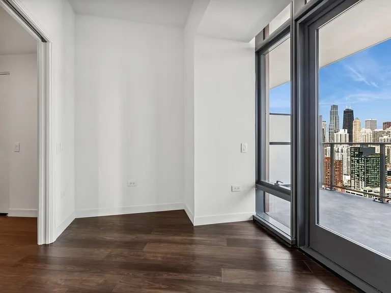 344 N Canal St #3207 — Photo 4