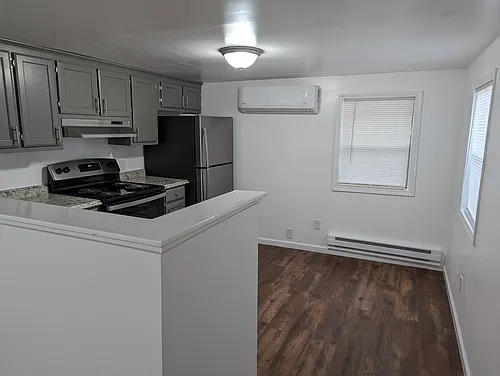 4658 Highway 52 Photo 1