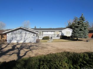 27621 Hialeah Dr, Tehachapi, CA 93561