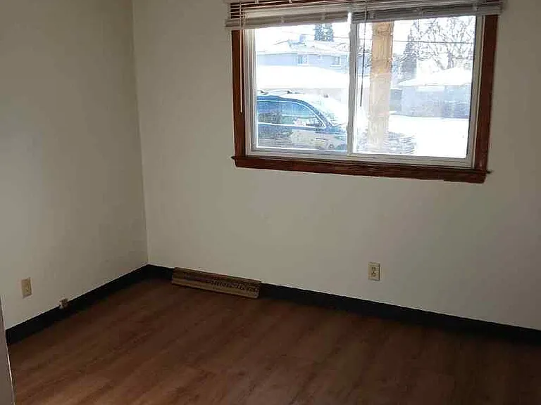 958 Gay Dr #3 — Photo 4