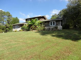 1061 Johnson Rd, Seymour, TN 37865