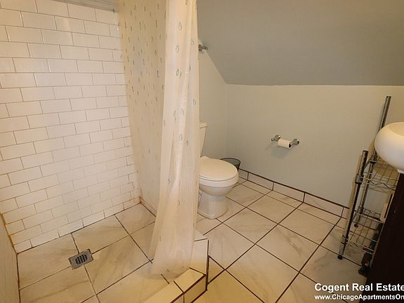 3rd image of 2818 N Christiana Ave #3