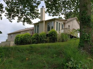 1619 N Plantation Dr, Cookeville, TN 38506