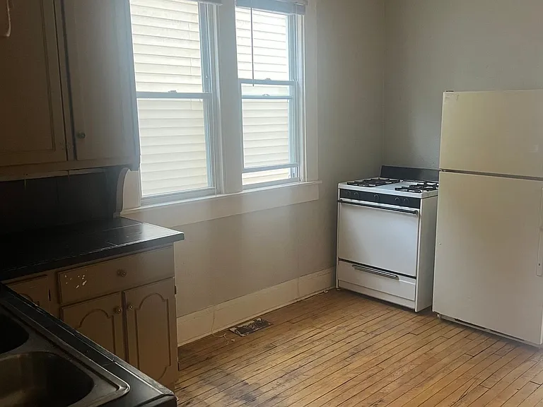 816 E Clarke St #1 — Photo 5