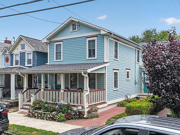 2nd image of 86 Franklin Ave