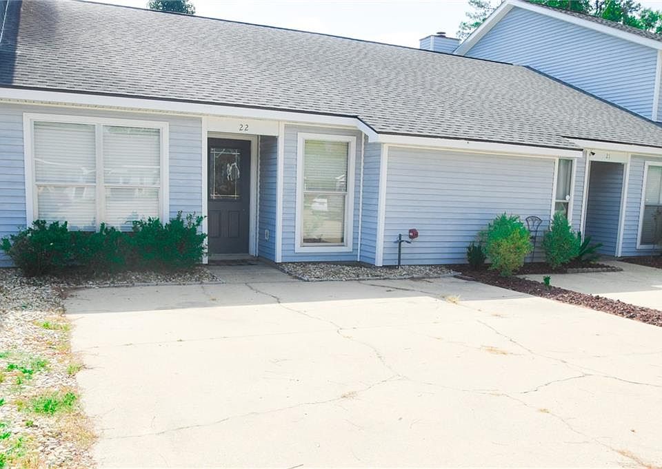 1st image of 14249 Woodlands Dr Unit 22