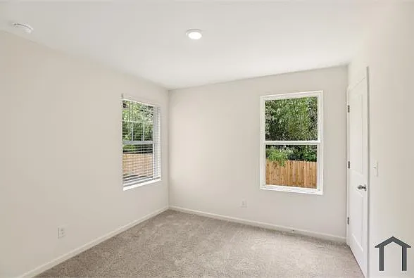 2574 Grey Hawk Dr — Photo 18