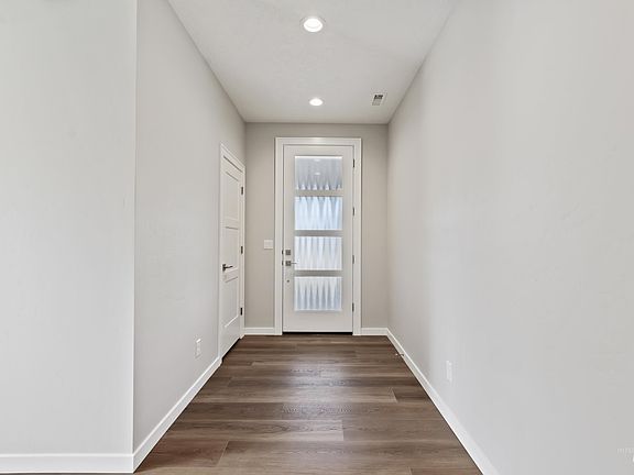 5th image of 2408 S Hurd Ave