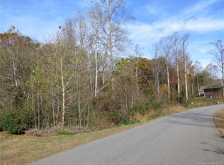 200 Donsdale Dr, Statesville, NC 28625