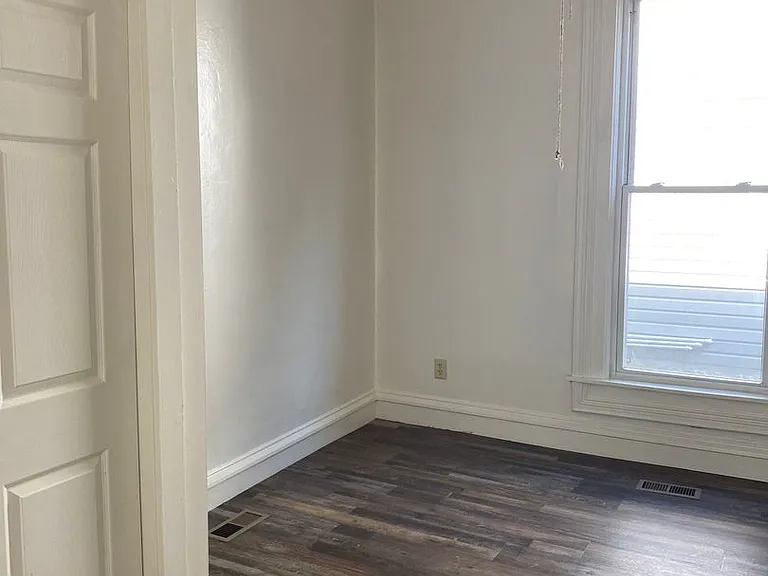 525 S. 9th St-Tetzloff — Photo 10