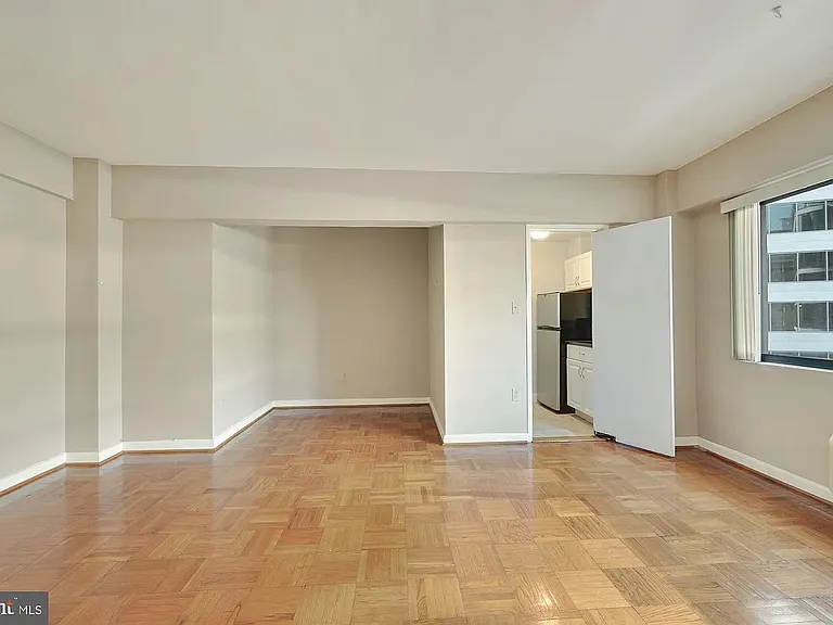 2141 I St NW #514 — Photo 18