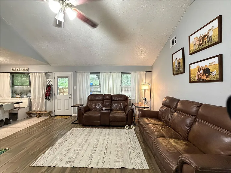 11423 Graywood Dr — Photo 5