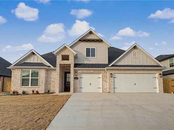 1150 Canyon Maple St, Centerton, AR 72719