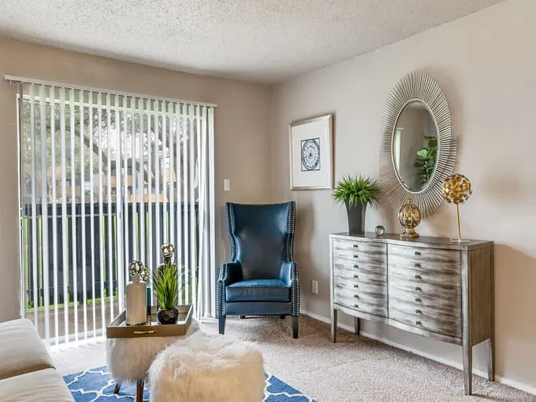 5744 Coventry Park Dr — Photo 17