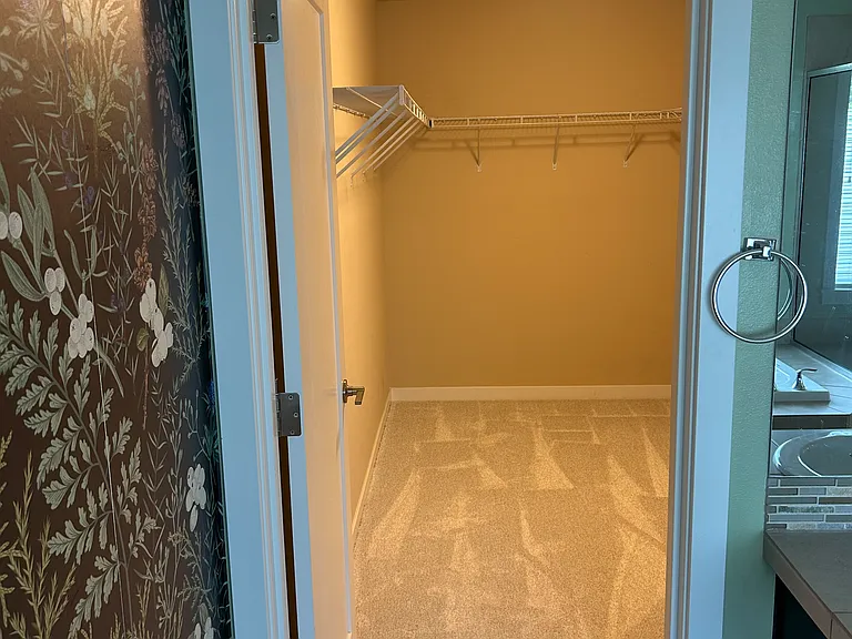 932 SW 108th St — Photo 13