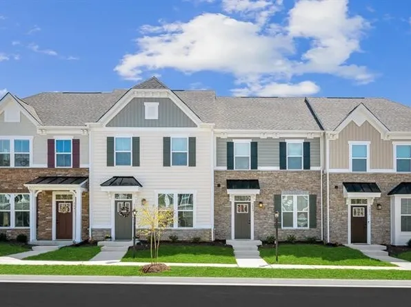 2209 Palm Ct, Sandston, VA 23150