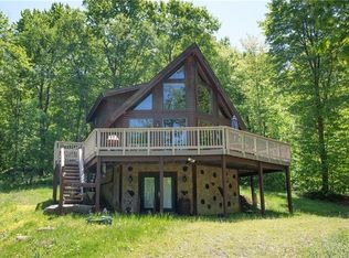 875 Branchton Rd, Boyers, PA 16020
