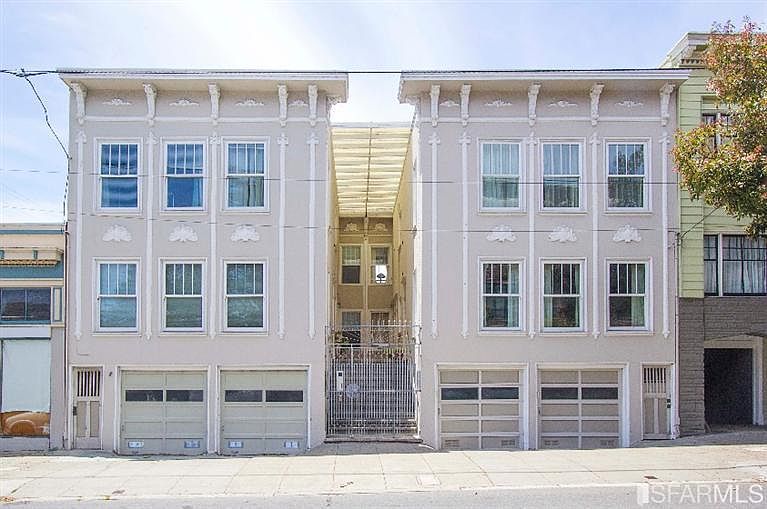 1st image of 149 Ashbury St