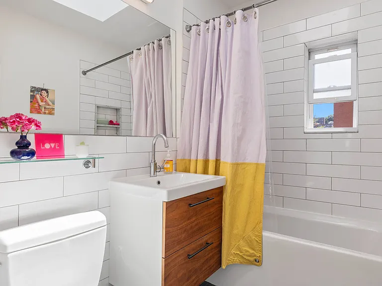 3446 Corlear Ave #1 — Photo 13
