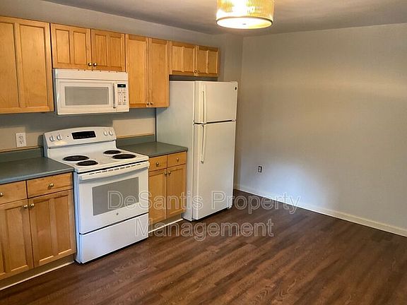 3rd image of 168 Center Ave #1