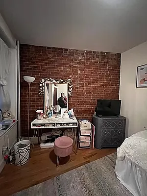 Rented by Oxford Property Group | media 17