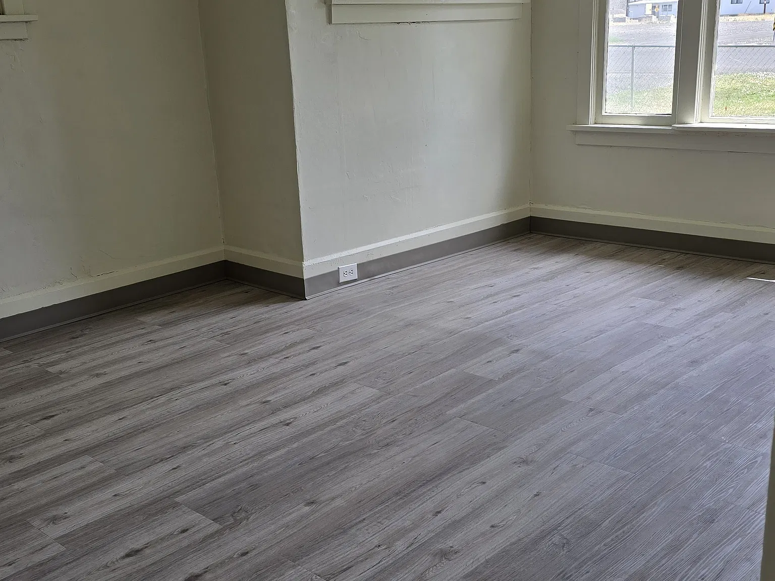 3 bed, 1347 sqft, $1,700 — Photo 3