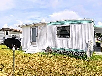 5th image of 5516 Holiday Park Blvd