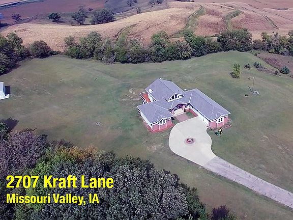 2nd image of 2707 Kraft Ln