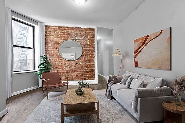 1st image of 304 W 151st St #101