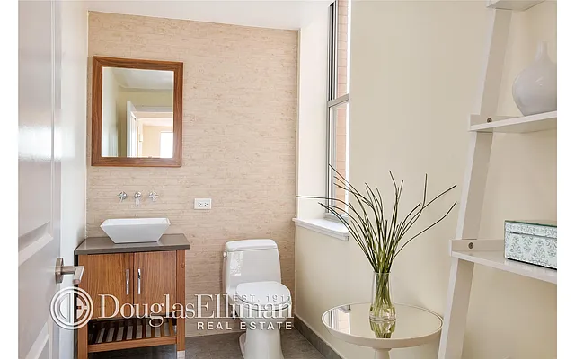 Sold by Douglas Elliman | media 32