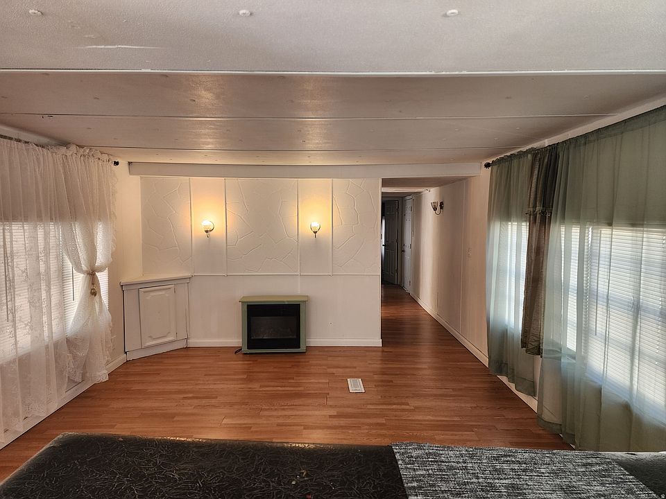 1st image of 900 S Century Dr #2