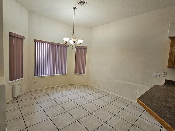 4th image of 10537 E 38th St