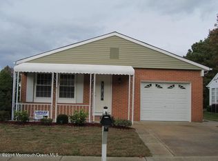 82 Guadalajara Dr, Toms River, NJ 08757