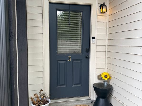 1029 Greenwood Ave NE UNIT 3