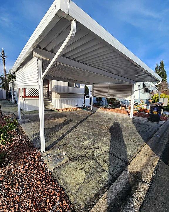 Side by side carport