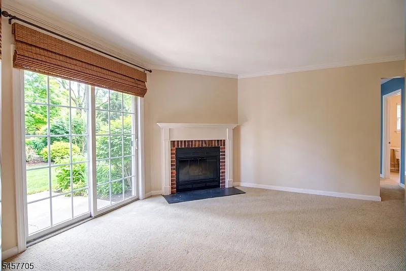1 bed, 1.0 bath, $2,750 — Photo 3