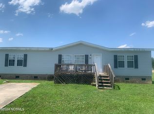 906 McCaskill Dr, Kinston, NC 28501