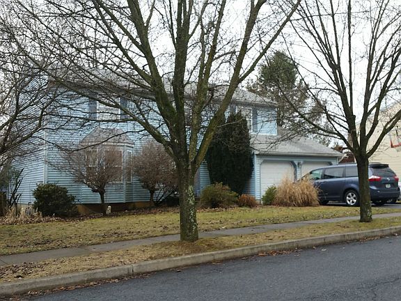 2nd image of 3885 Cypress Ln