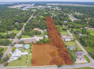 Ladnier St, Pass Christian, MS 39571