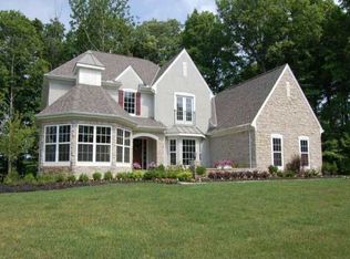 3357 Westbrook Pl, Lewis Center, OH 43035