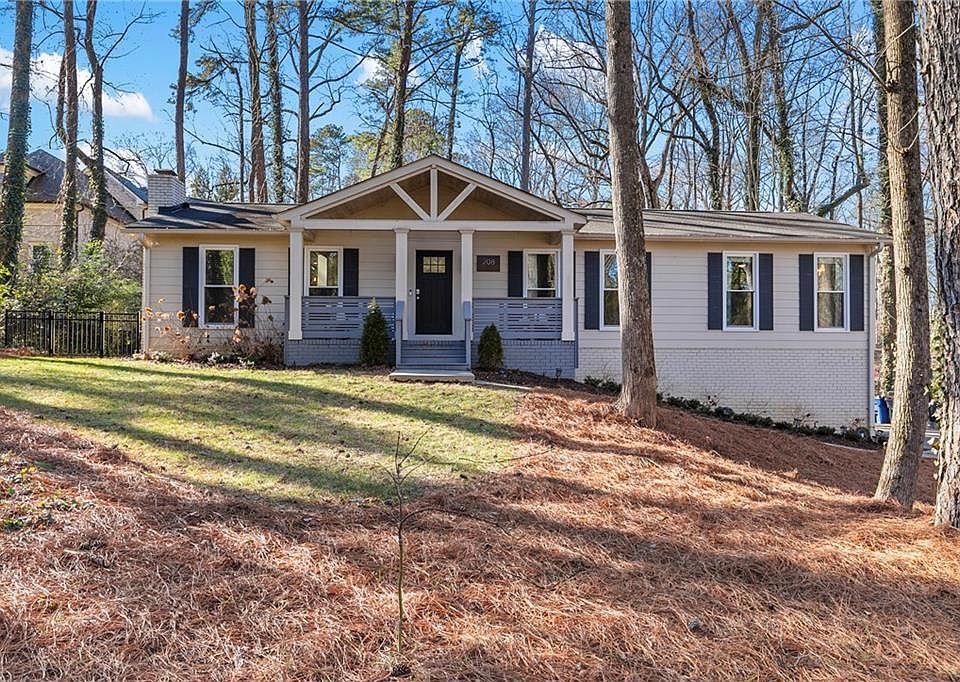 1st image of 208 Shadowlawn Rd SE