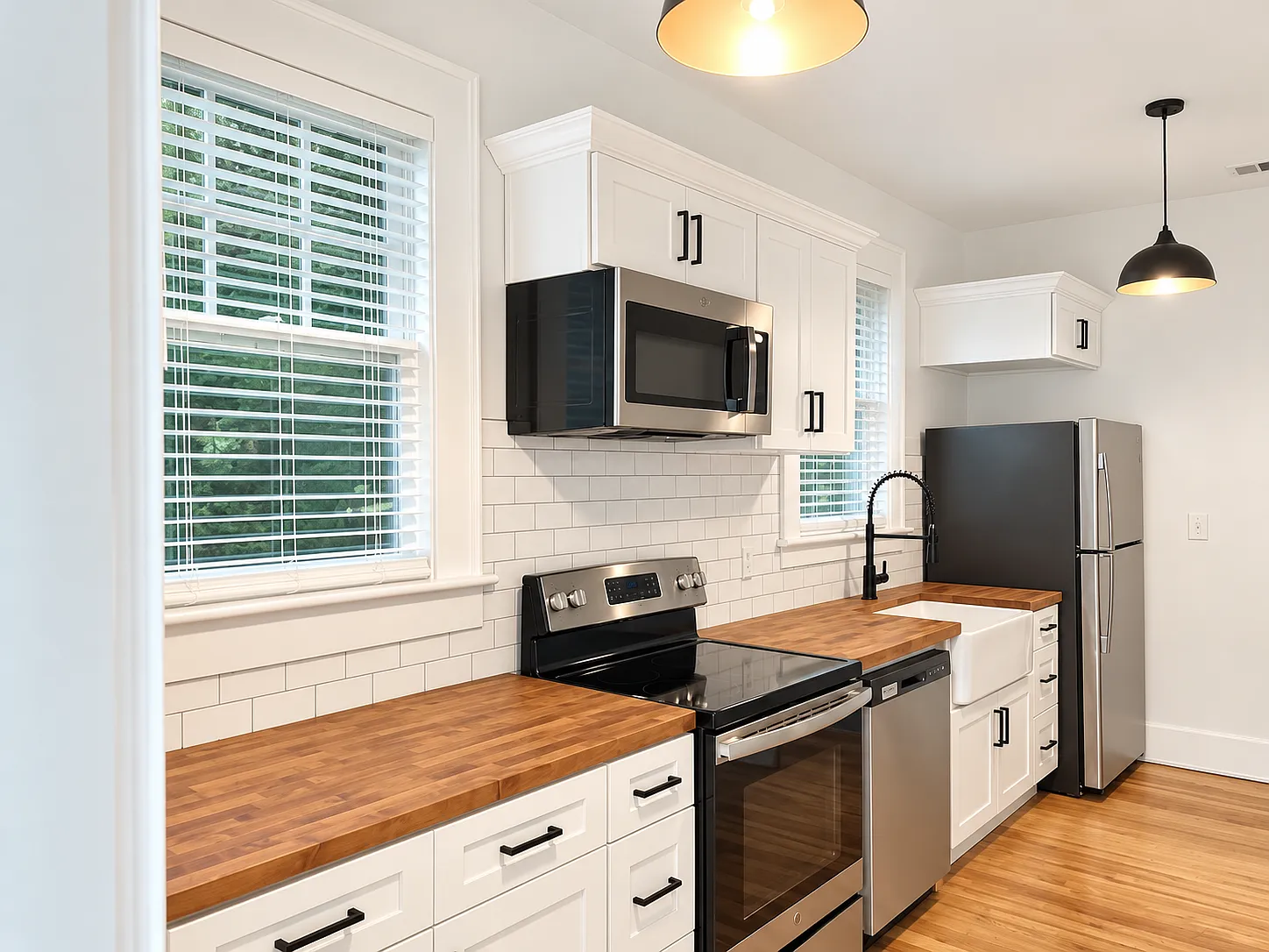 2 bed, 1200 sqft, $2,300 — Photo 4