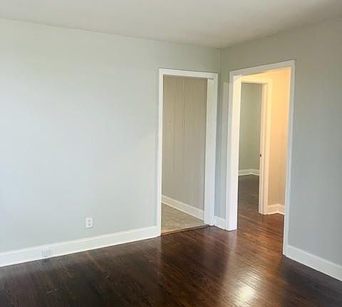 4th image of 807A Crockett St #A